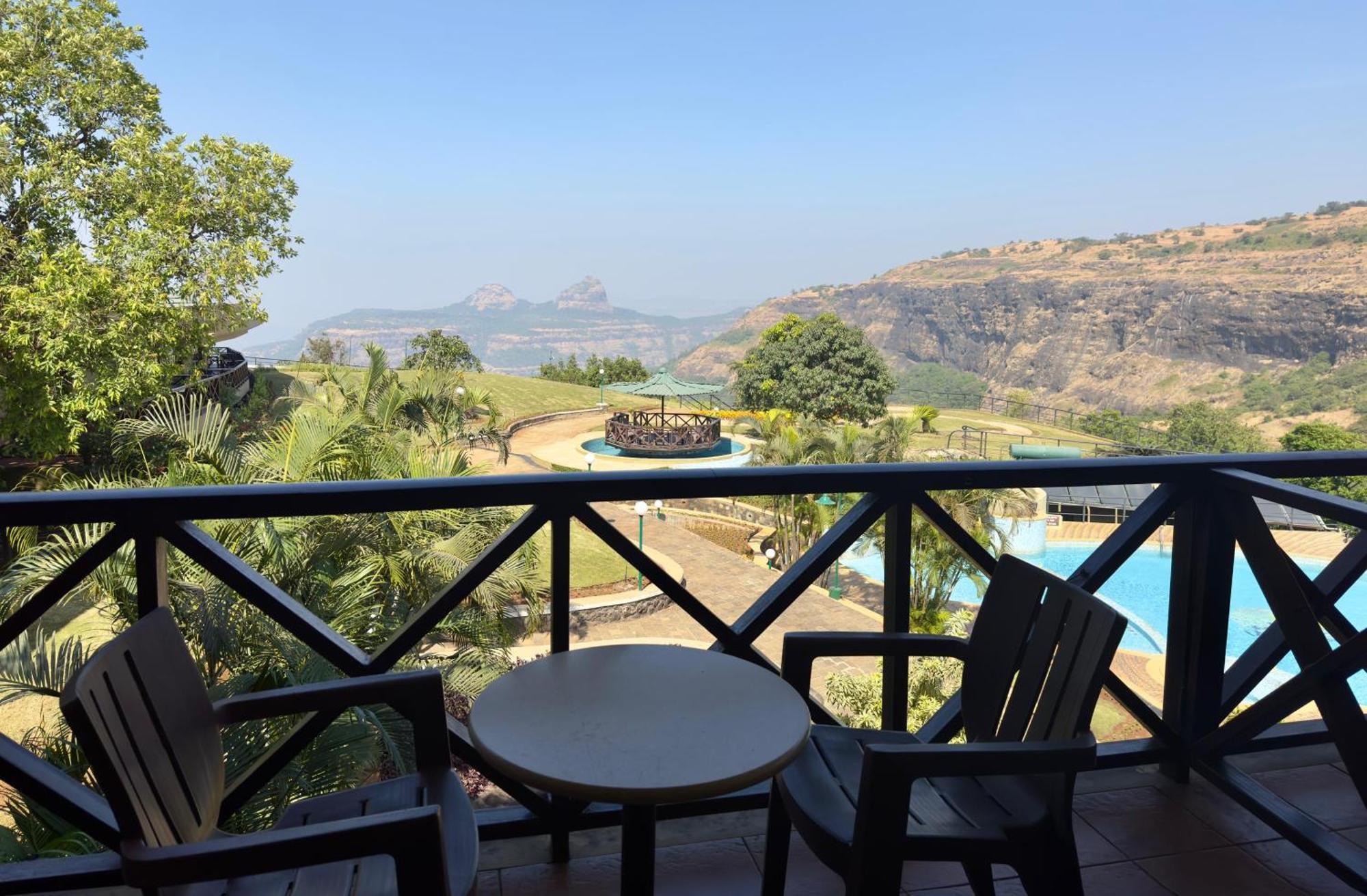 Upper Deck Resort - Stay And Relax At The Highest Peak Лонавала Экстерьер фото