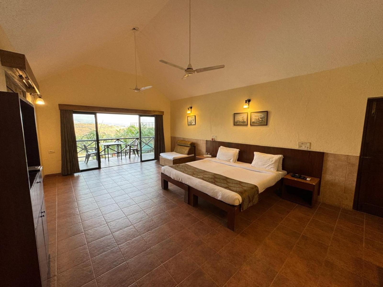 Upper Deck Resort - Stay And Relax At The Highest Peak Лонавала Экстерьер фото