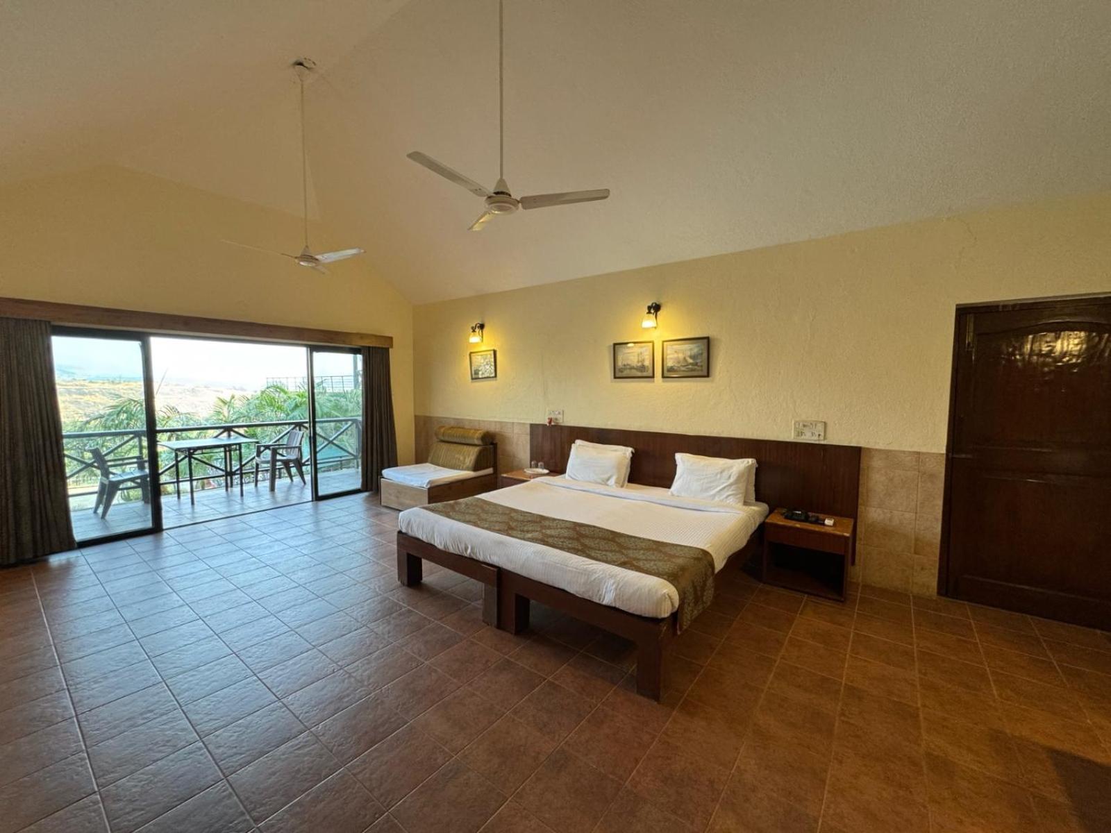 Upper Deck Resort - Stay And Relax At The Highest Peak Лонавала Экстерьер фото